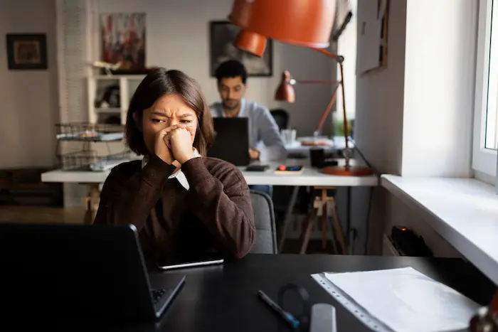 Señales claras de que necesitas trabajar en tu timidez
