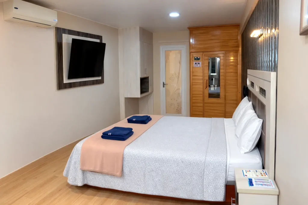 habitación con sauna en lince